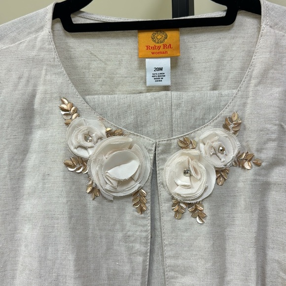 Ruby Rd. Linen pant set - Picture 2 of 9